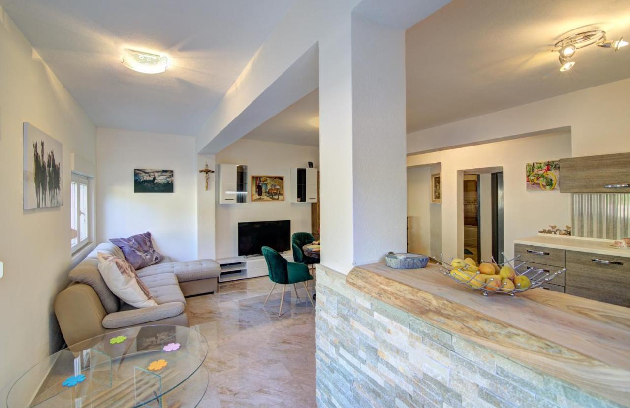 House Of Velebit Adria Apartment Senj (Lika-Senj)