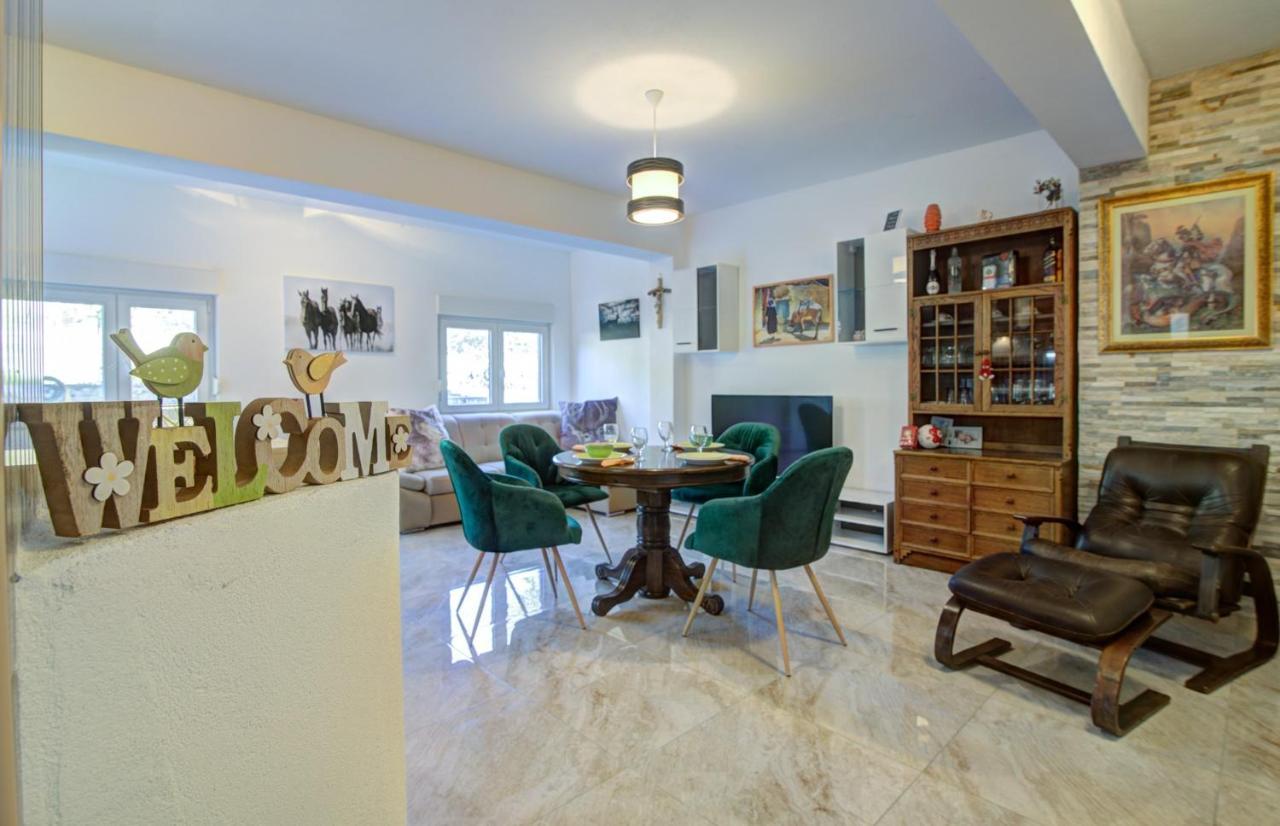 House Of Velebit Adria *
