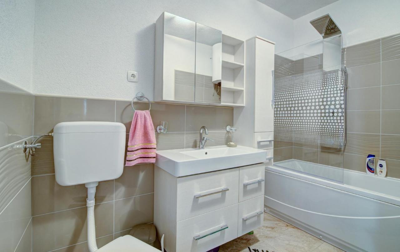 Apartment House Of Velebit Adria